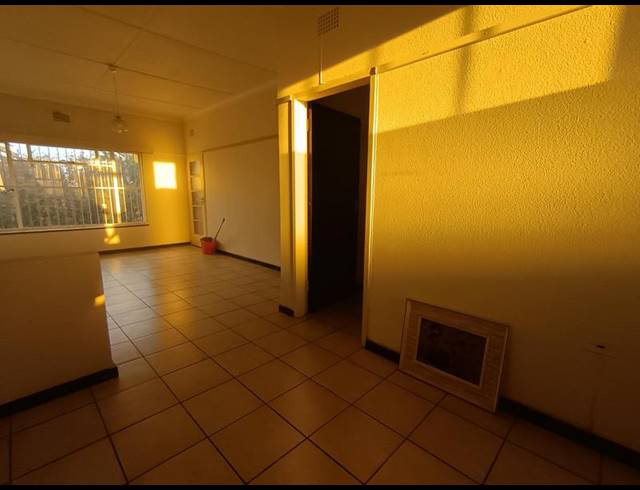 1 BEDROOM PROPERTY TO RENT IN SUNNYRIDGE